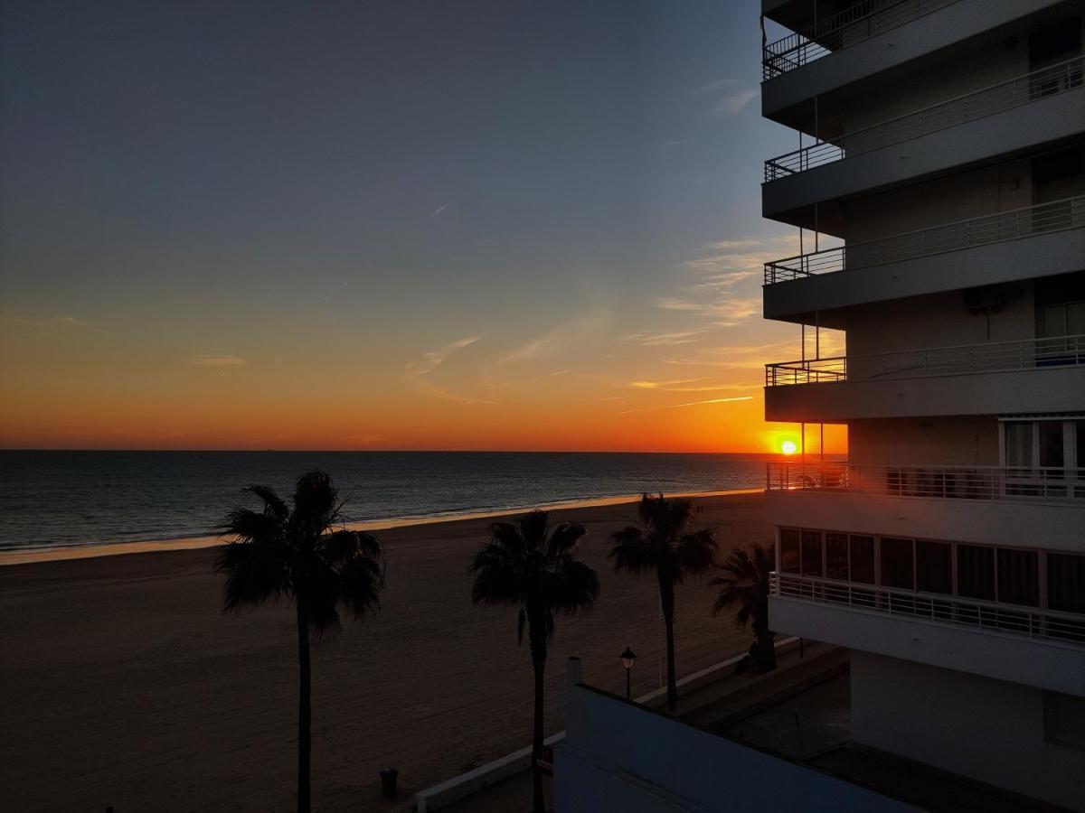 Apartament Atico Al Sol En Primera Linea De Playa Rota Zewnętrze zdjęcie