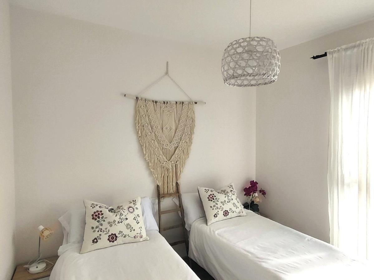 Apartament Atico Al Sol En Primera Linea De Playa Rota Zewnętrze zdjęcie