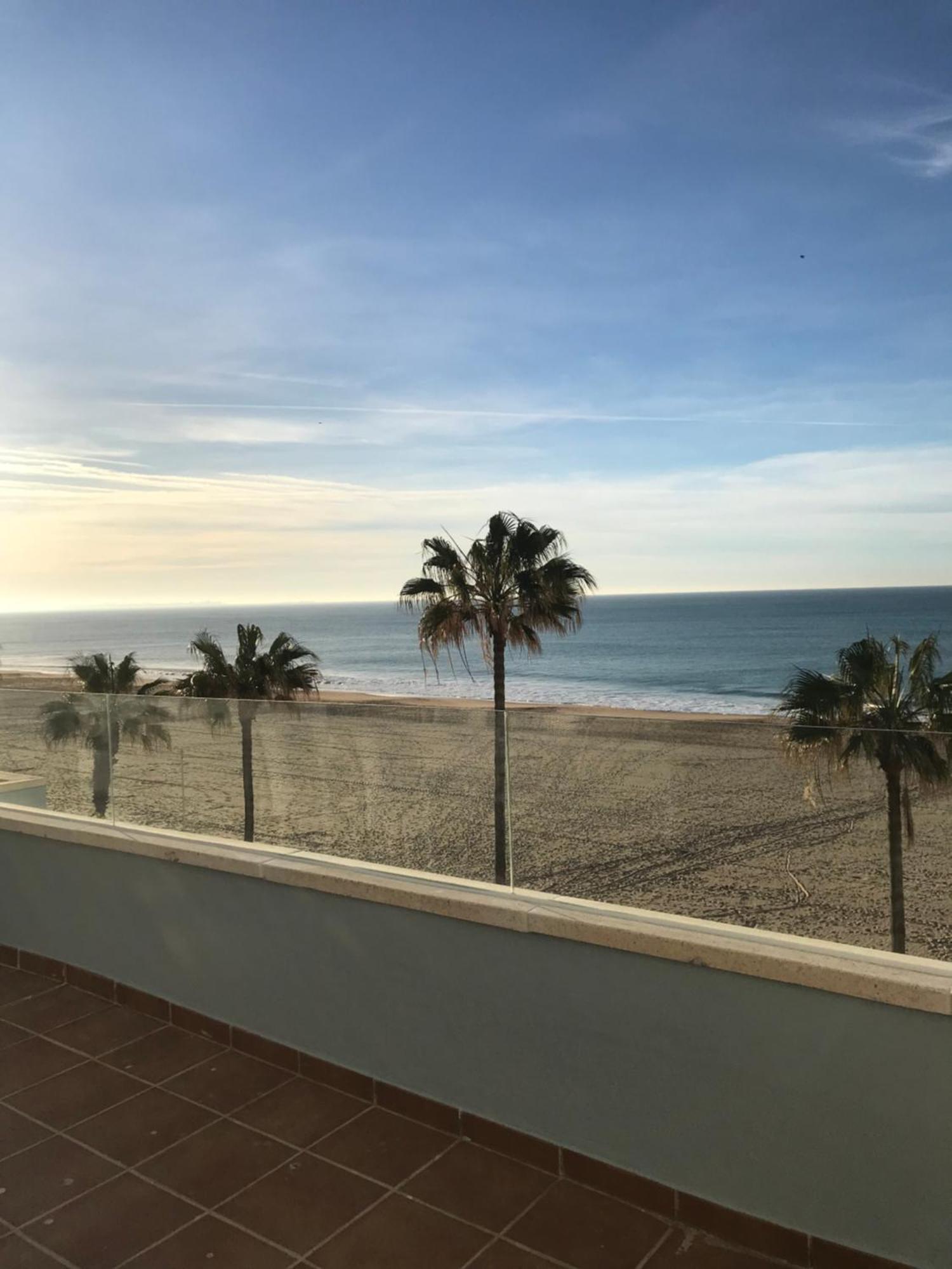 Apartament Atico Al Sol En Primera Linea De Playa Rota Zewnętrze zdjęcie